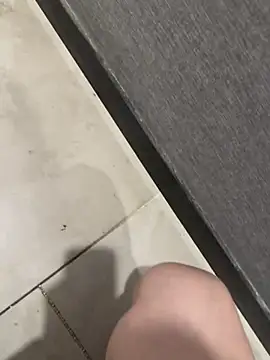 gougou13 live sex cam