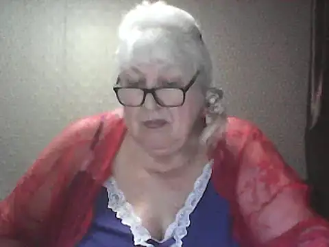 Alexia64231 live cam on StripChat