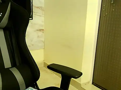 Jenni11Live