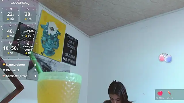 ZoeBakers_ webcam