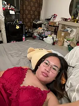 Ponthip webcam
