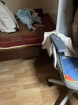 Mina048 webcam