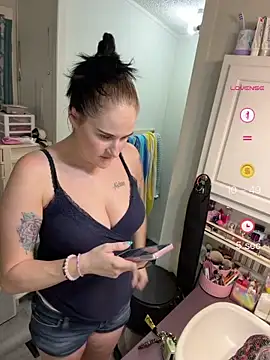 lolabunny9 webcam