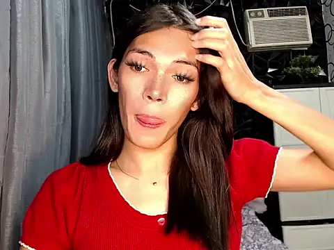 GORGEOUS_CARMEE webcam