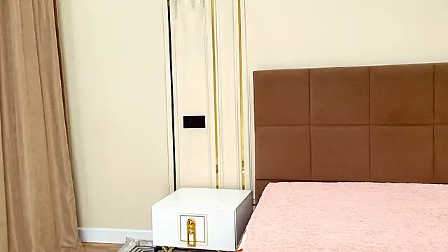 maddie_perezz webcam