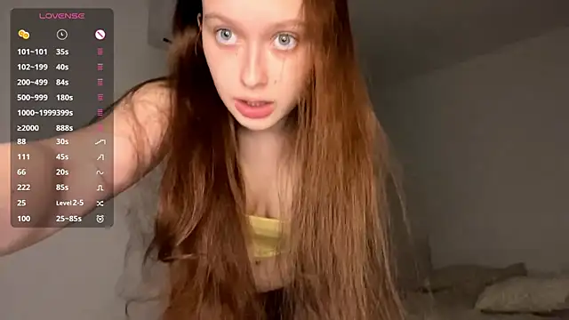 LoryMusetti live cam on StripChat