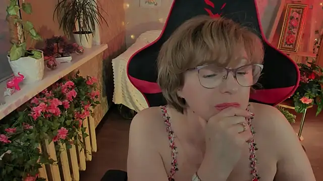 sugar_vivien live cam on StripChat
