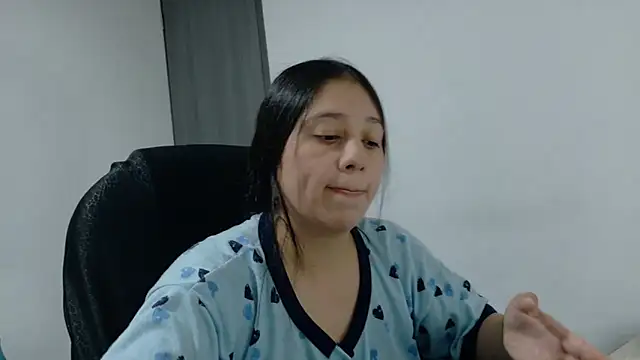 KOREN_JALAA live cam on StripChat