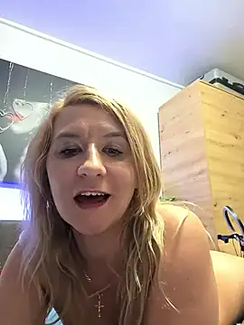 KaylinJan webcam