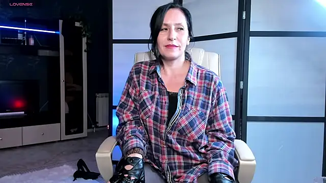 Lucky_Milf webcam
