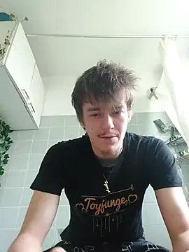 Toyjungee live cam on StripChat