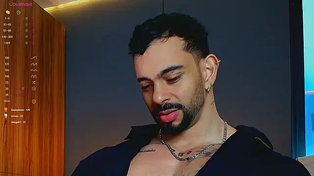 massimo_visconti (M young) - 🔥we warm ourselves together and naked🔥