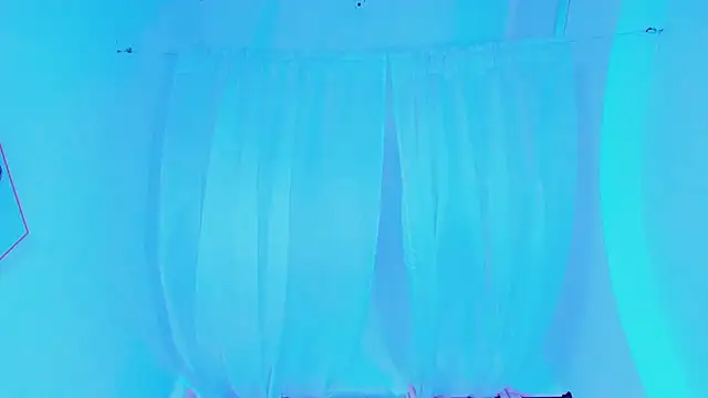 NicoleMadrird webcam