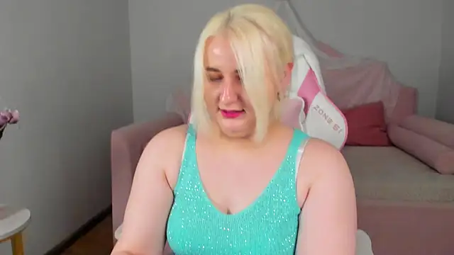 LioraArdyn webcam