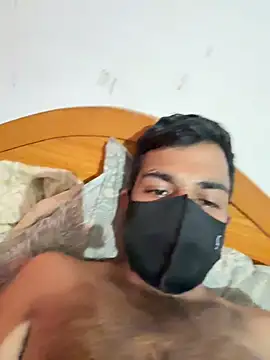 Desi_couple100 webcam