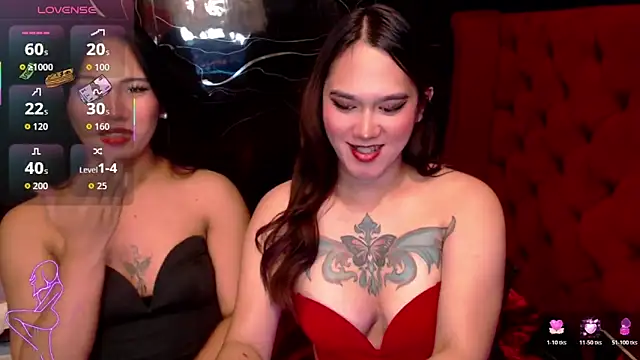 yourhotbella12 live cam on StripChat