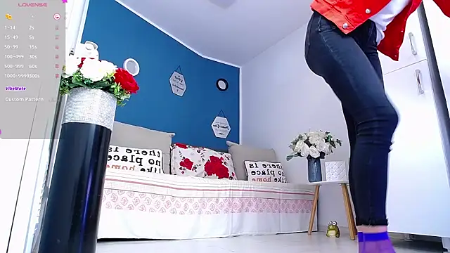 Aphrodite_Amely webcam