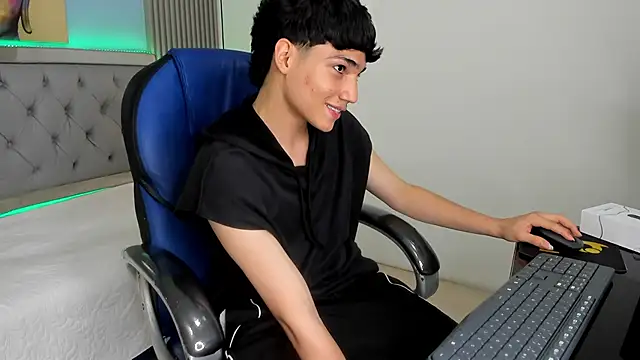 SamBlack_ live sex cam