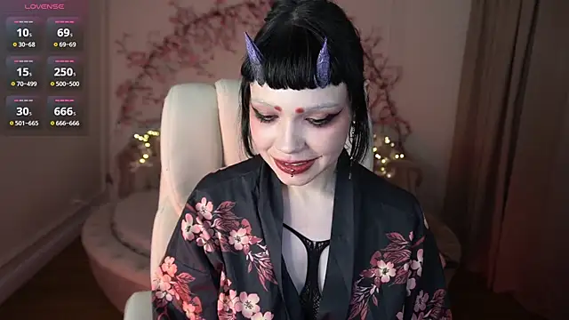 OutfitObsession live cam on StripChat