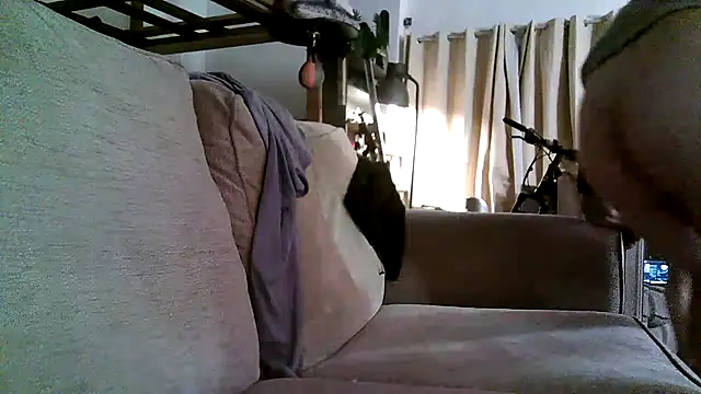 BIG_CHOPPA_747 live cam on StripChat