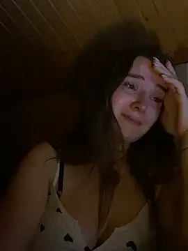 mewKate webcam