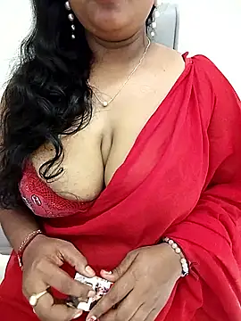 Cutee_Amrita webcam