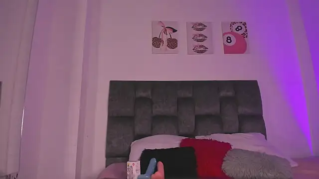 kittymonroe1 webcam