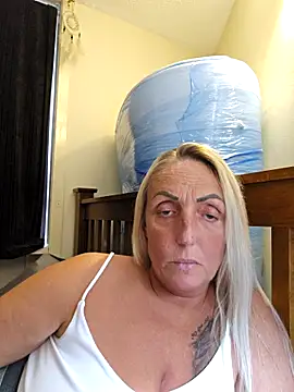 theblondecocklover webcam
