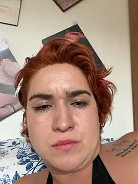 violet-grey webcam