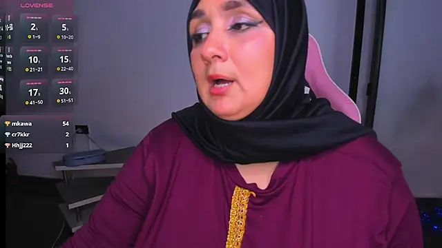 HijabiMilff webcam