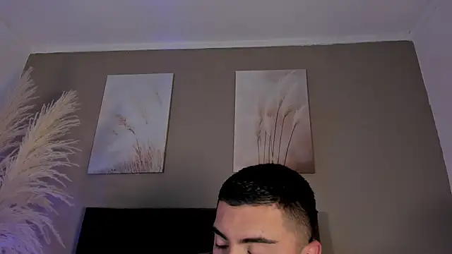 Alexander_Diazz webcam