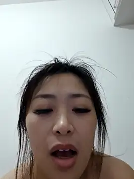 xinyue-888 webcam