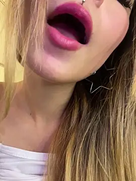 Sia_Foxx01 webcam