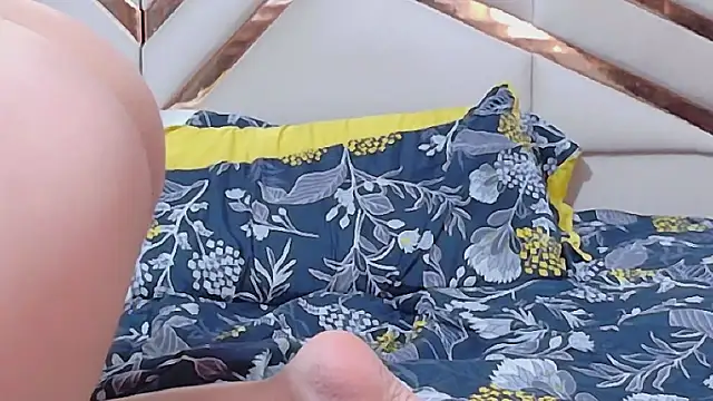 Sluttyandmature webcam