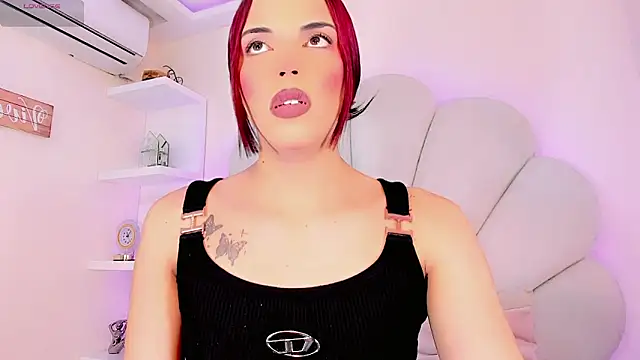 CandyJoselyn live cam on StripChat