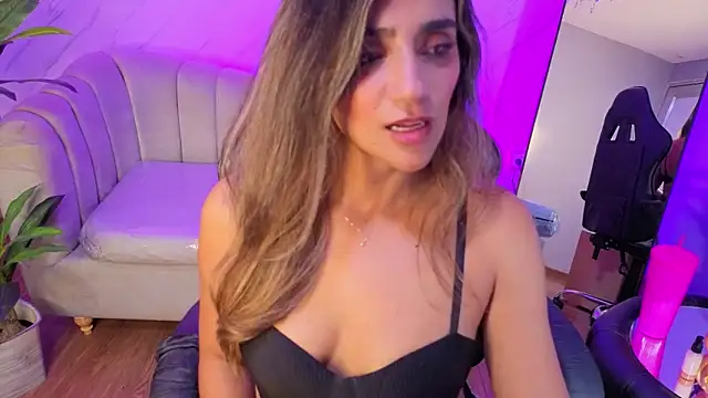 agatha_brooks_t webcam