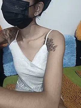 emali_baba webcam