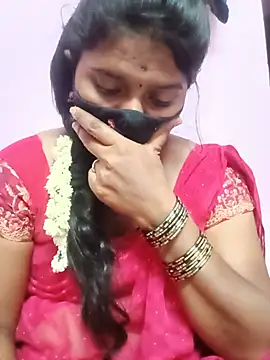 CuteDevilAnu webcam