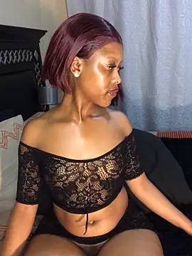 Littlehunie webcam