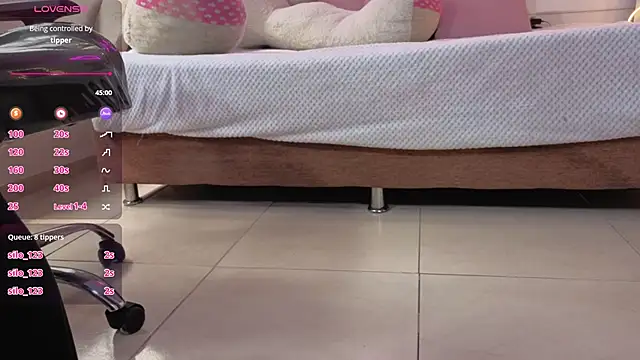 MILAH_TAY webcam