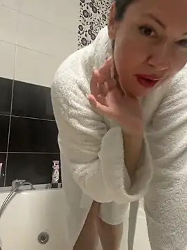 LoveAngel1 webcam