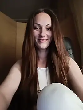 LunaCrystall webcam