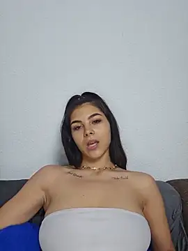 Crissdesire webcam