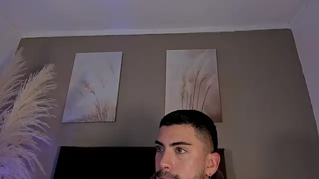 Alexander_Diazz webcam