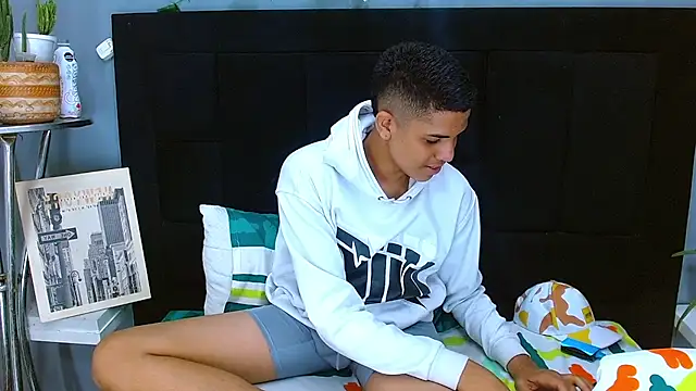 Lukaz_Caballero webcam