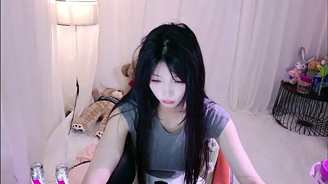 Zoe-001 webcam