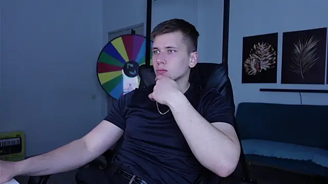 Zack_Gillian webcam