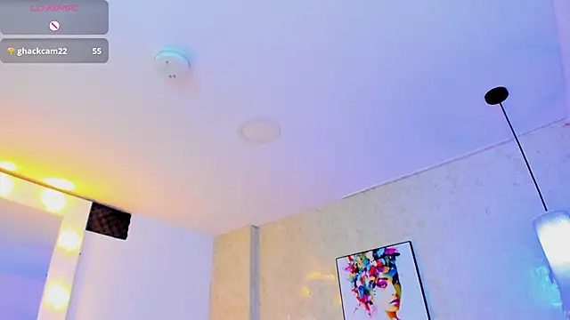 Littlee_Mia webcam