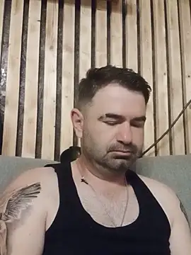 Nicedickolo live cam on StripChat