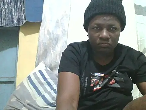 Ebony_creamie webcam